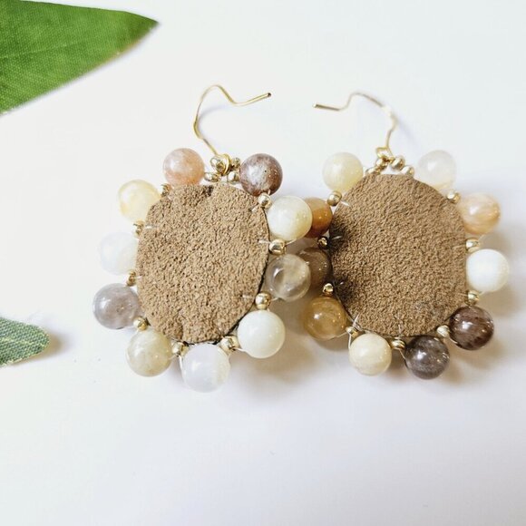 2/$27 | Peach Marble Shield Beaded Indigenous Hoop Earrings | Handmade - Picture 5 of 6